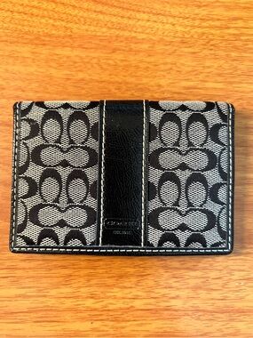 Coach Monogram Signature Credit Card Bifold Wallet Black/White Logo
